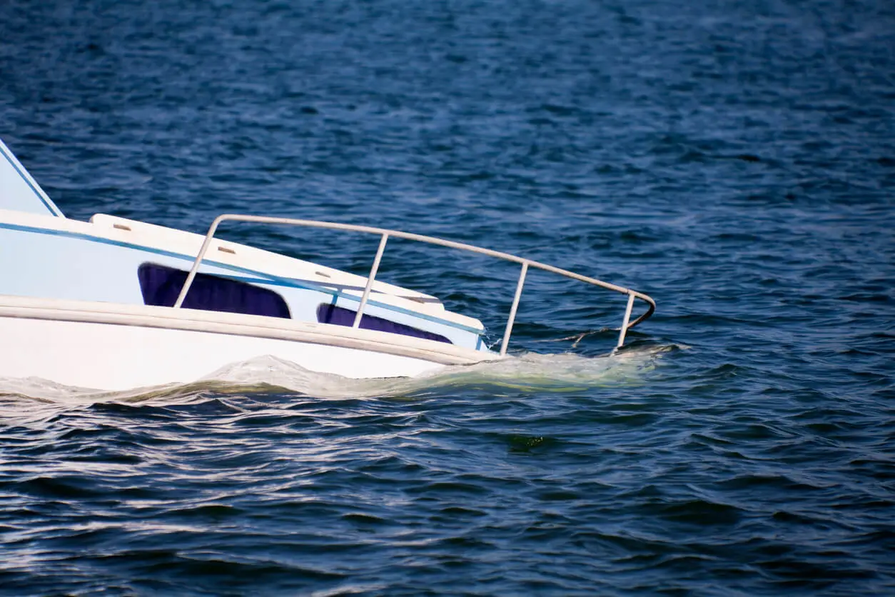 What To Do If Your Boat Is Sinking