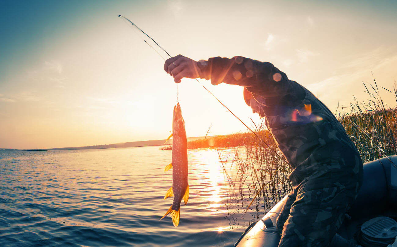 How to choose the best inflatable boats for fishing