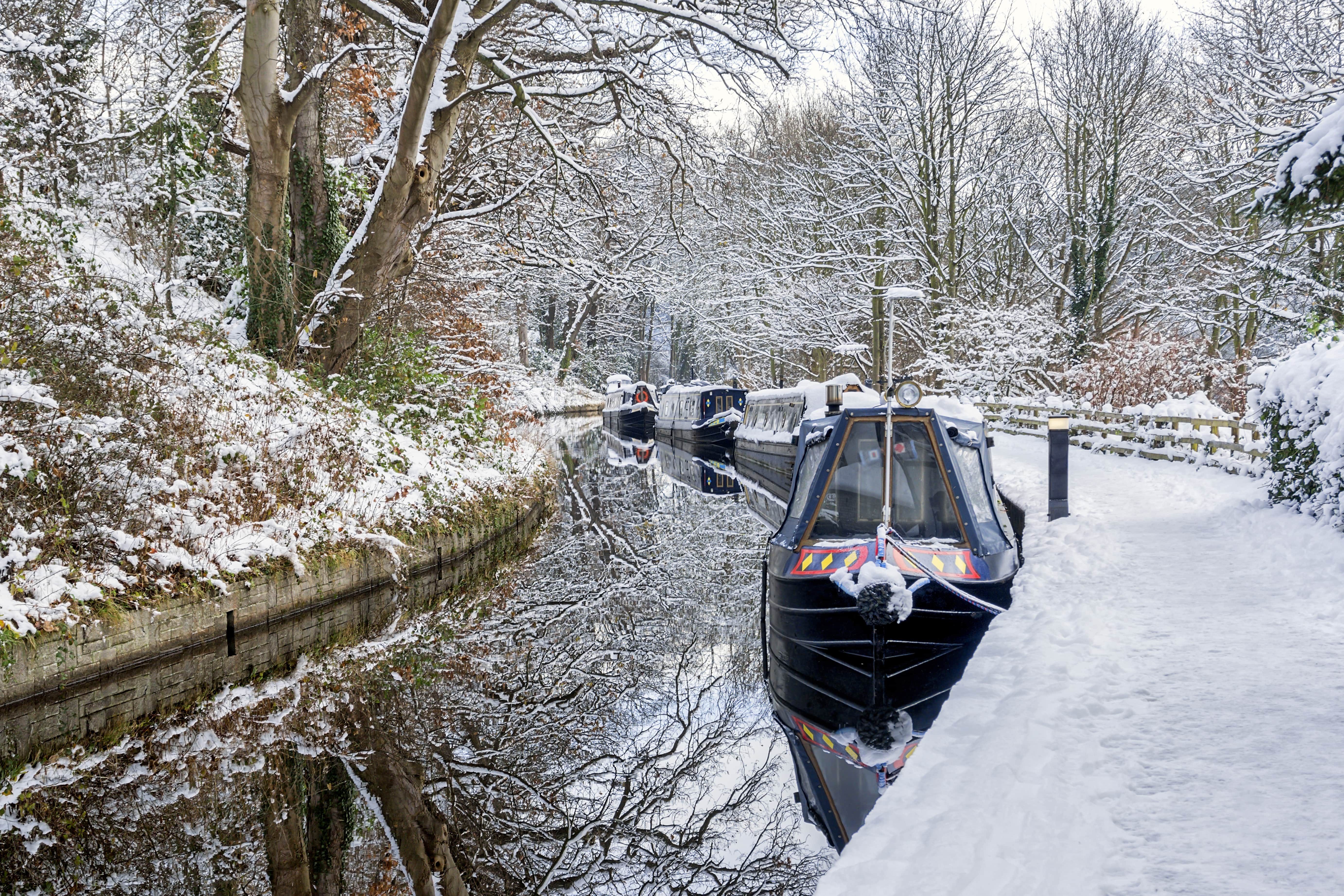 Narrowboat heating: Keeping your narrowboat warm in winter