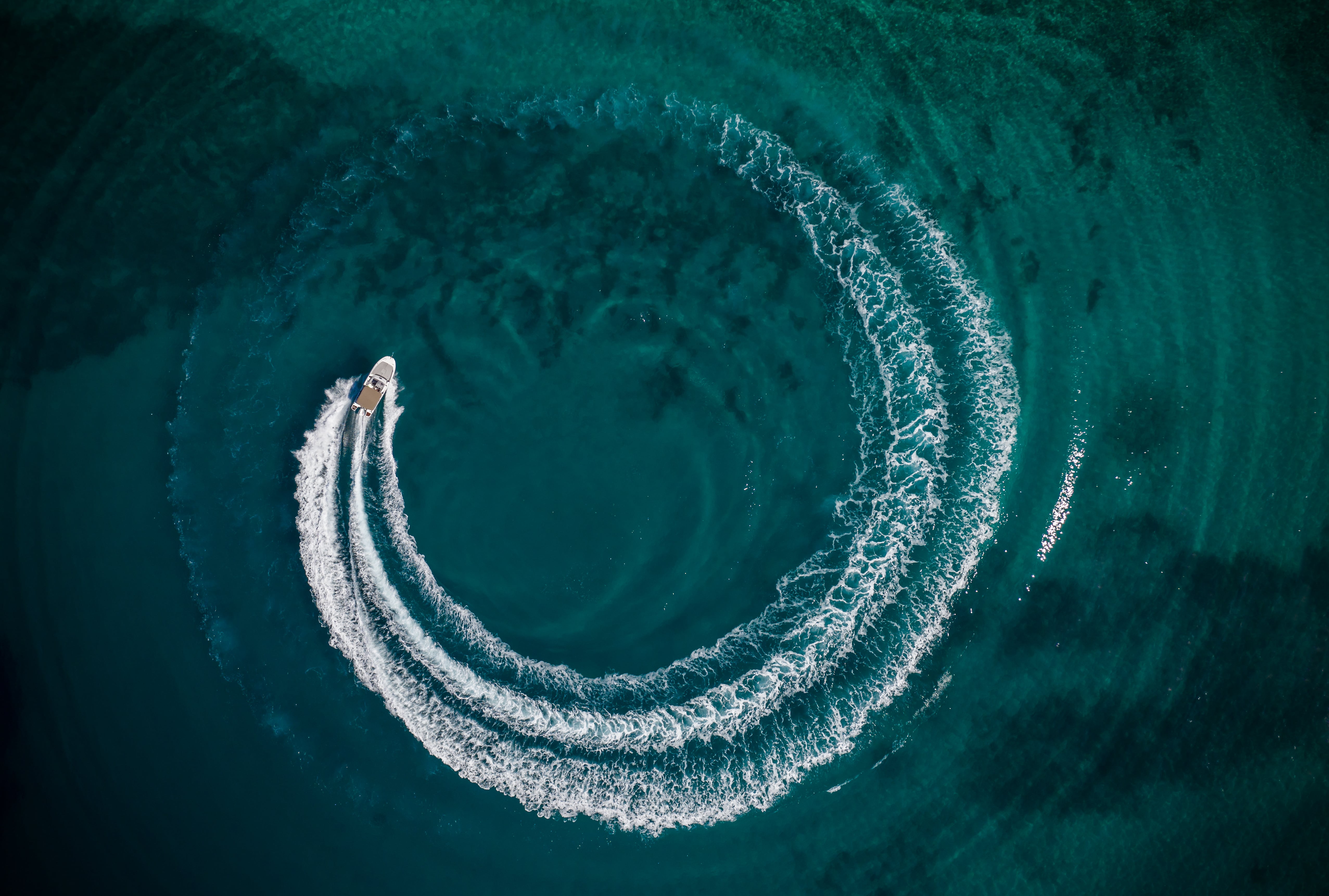 Green boating tips for the eco-minded