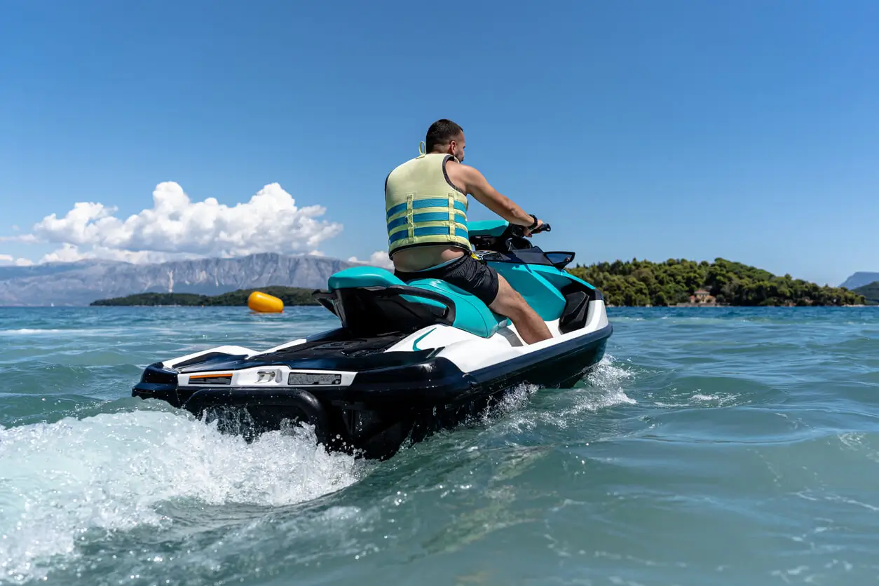 How to clean a jet ski after salt water