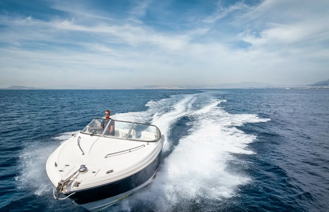 How to store your speedboat in winter