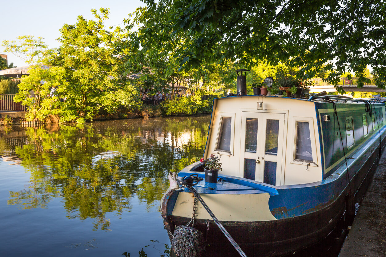 Buying a narrowboat: what you need to know